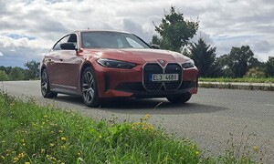 Recenze & testy: BMW i4: Normální BMW, akorát na baterky