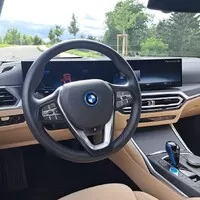 BMW i4: Normální BMW, akorát na baterky