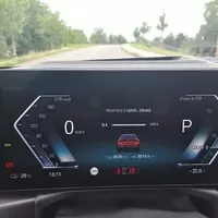 BMW i4: Normální BMW, akorát na baterky