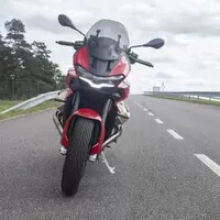 Moto Guzzi V100 Mandello: Cestujte stylově.