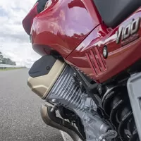 Moto Guzzi V100 Mandello: Cestujte stylově.