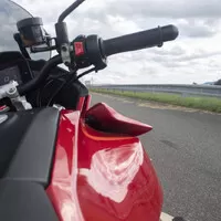 Moto Guzzi V100 Mandello: Cestujte stylově.