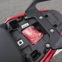 Moto Guzzi V100 Mandello: Cestujte stylově.