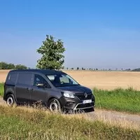 Renault Kangoo 1,5DCi Long: Se stojanem na žebřík vstříc práci