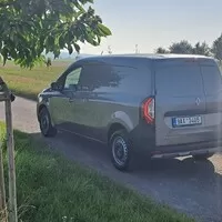 Renault Kangoo 1,5DCi Long: Se stojanem na žebřík vstříc práci