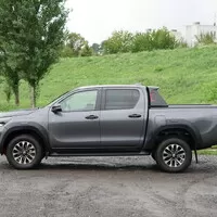 Toyota Hilux GR Sport: Na práci i zábavu