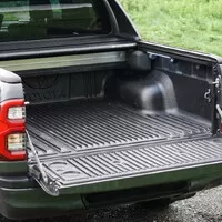 Toyota Hilux GR Sport: Na práci i zábavu