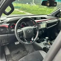 Toyota Hilux GR Sport: Na práci i zábavu