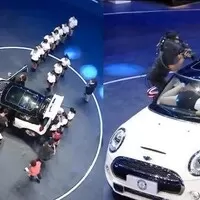 Nejbizarnější automobilové rekordy: Tohle doma raději nezkoušejte