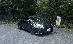 Autíčkář na cestách: GR Yarisem po japonských horských silničkách