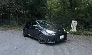 Autíčkář na cestách: GR Yarisem po japonských horských silničkách