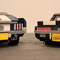 Chevrolet Camaro nebo Ford Mustang? Plastovražedný souboj