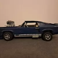Chevrolet Camaro nebo Ford Mustang? Plastovražedný souboj