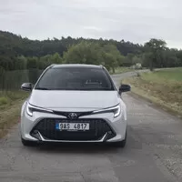 Toyota Corolla 2.0 GR Sport: Zas o kousek lepší