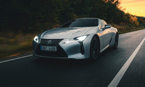 Recenze & testy: Lexus LC500 Hokkaido Edition: Umělecké dílo na čtyřech kolech