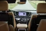 Chrysler Pacifica: Útulný obývák s praskajícím krbem a V6 pod kapotou