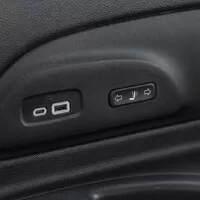 Chrysler Pacifica: Útulný obývák s praskajícím krbem a V6 pod kapotou