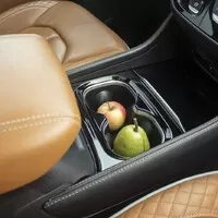 Chrysler Pacifica: Útulný obývák s praskajícím krbem a V6 pod kapotou