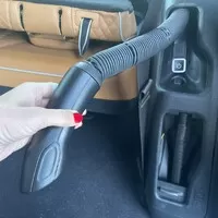 Chrysler Pacifica: Útulný obývák s praskajícím krbem a V6 pod kapotou