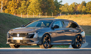 Recenze & testy: Peugeot 508 SW PSE: Nejsilnější, nejdražší a taky nejtajnější Peugeot současnosti