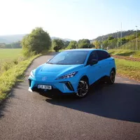 MG4 Elegance: Konečně levný elektromobil pro normální lidi?