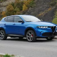 Alfa Romeo Tonale Veloce PHEV Q4 - Díky za každou novou Alfu