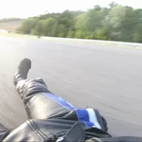 Pravda o pádech na motorce