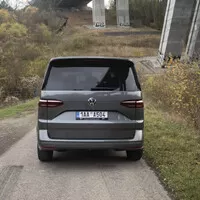 Volkswagen Multivan T7 2.0 TDI: V lecčem jiný, v lecčem lepší