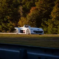 Peugeot 207 Spider aneb poprvé za volantem závodního auta