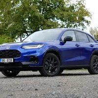 Honda ZR-V e:HEV Sport: Důležité je býti trendy