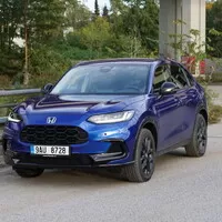 Honda ZR-V e:HEV Sport: Důležité je býti trendy