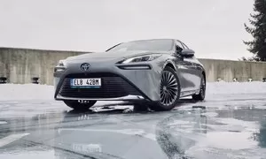 Toyota Mirai: Stísněná budoucnost