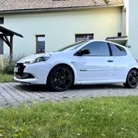 Chaotické výpisky ze života automobilového děvkaře