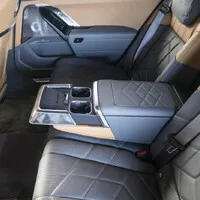 BMW M760e: Můj vůz, můj hrad