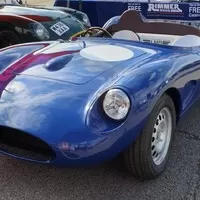 foto: https://www.quantumsportscars.com/