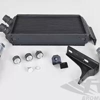 Renovace Porsche 911 a další údržba na Mitsubishi Lancer EVO VI