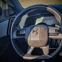 DS7 E-Tense 4x4: Vstupenka do vyšší společnosti