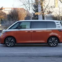 Volkswagen ID.Buzz Pro - Veselý parťák do velké rodiny