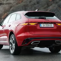 Jaguar F-Pace D300 R-Dynamic: Jako dobré víno