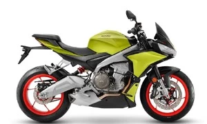 Ptejte se: Nejlepší motorka do 200 tisíc?