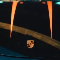 Porsche Cayman Black Edition: Expresní jízdenka do řidičského ráje