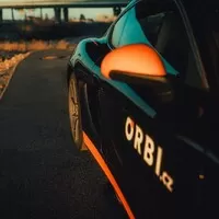 Porsche Cayman Black Edition: Expresní jízdenka do řidičského ráje