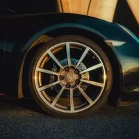 Porsche Cayman Black Edition: Expresní jízdenka do řidičského ráje