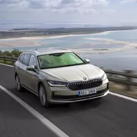 Škoda Superb Combi poprvé naživo: Zas o něco lepší auto, revoluci ale nečekejte