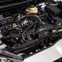 Mazda 2 hybrid má novou tvář. Co dalšího se na ní po faceliftu změnilo?