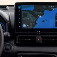 Mazda 2 hybrid má novou tvář. Co dalšího se na ní po faceliftu změnilo?