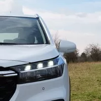 Suzuki S-Cross Premium AllGrip: Cestou necestou