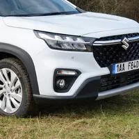 Suzuki S-Cross Premium AllGrip: Cestou necestou