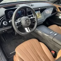Mercedes-Benz E 400 e 4MATIC: Premiant třídy