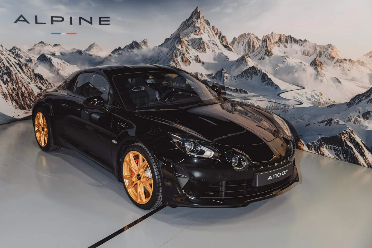 zdroj: Alpine, Opportunity